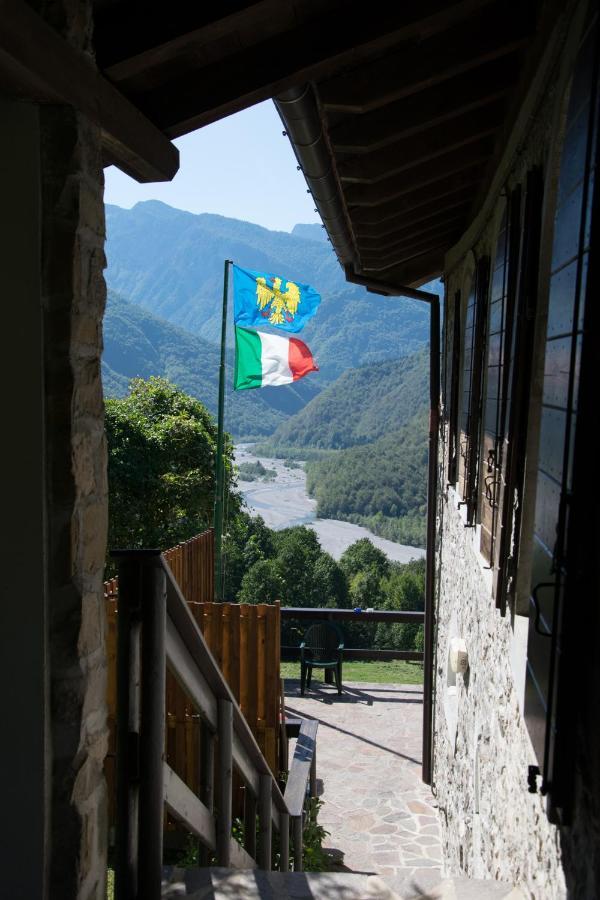 Rifugio Malga Grasia Caprizi Exterior foto